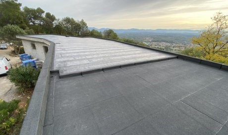 Création d'une étanchéité sur toit terrasse innaccessible neuf vers DRAGUIGNAN